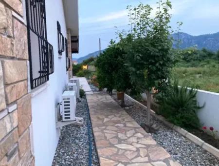 Villa Zum Verkauf Freistehend Für 501M2 Grundstück In Dalyan