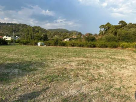 Grundstück Zum Verkauf In Çandır Mit Zustimmungsteilung 1160M2 Im Bebauten Gebiet Des Dorfes