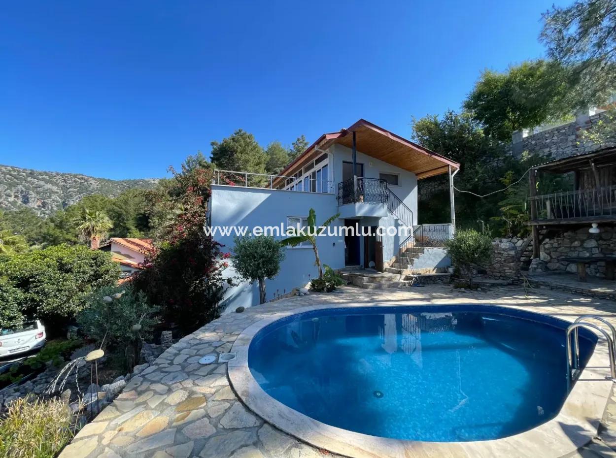 Villa For Sale In A 509M2 Plot With Sea View In Gökbel