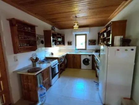 2 1 House For Sale In 1100M2 Plot In Çandır Village