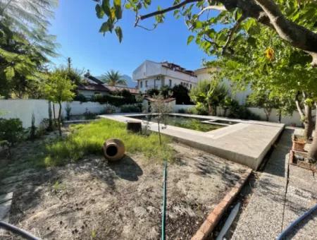 3 1 Villa For Sale Around The Corner In A Plot Of 600M2 In The Center Of Dalyan