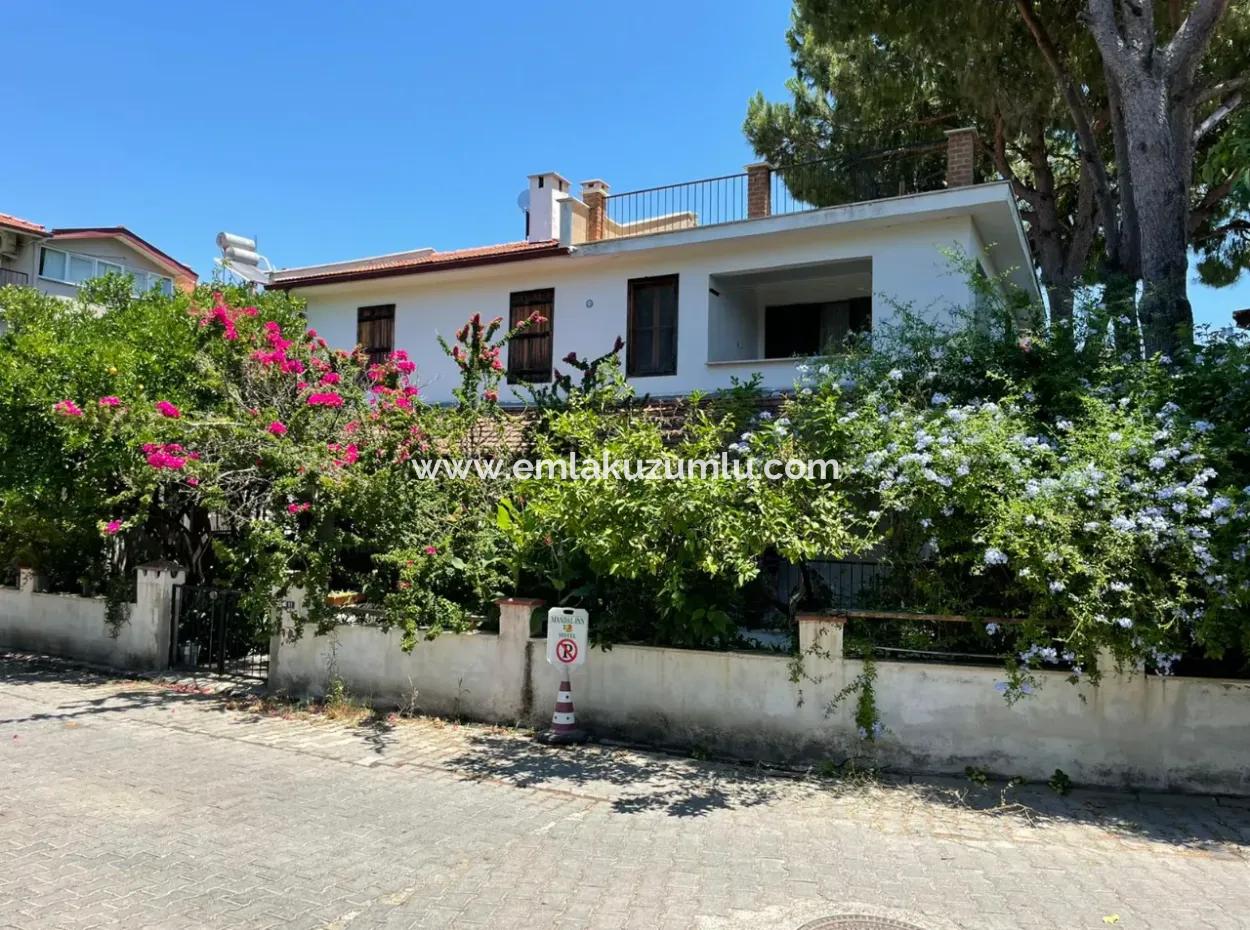 Dalyan Merkezde 5+1 Satılık Villa