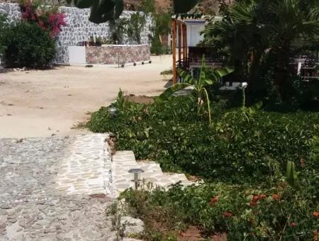 Bozburunda Satılık Villa Denize Sıfır Satılık Özel Koy